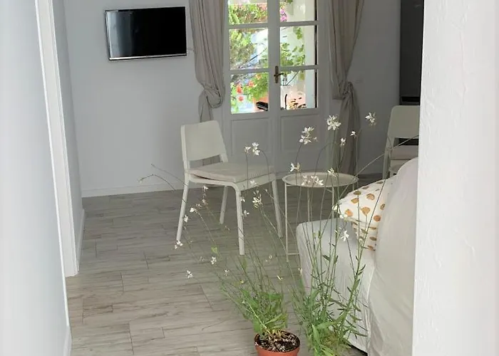 Dominique & Carlos Place Апартаменты Mykonos Town