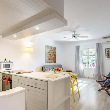 Dominique & Carlos Place Apartment Mykonos Town