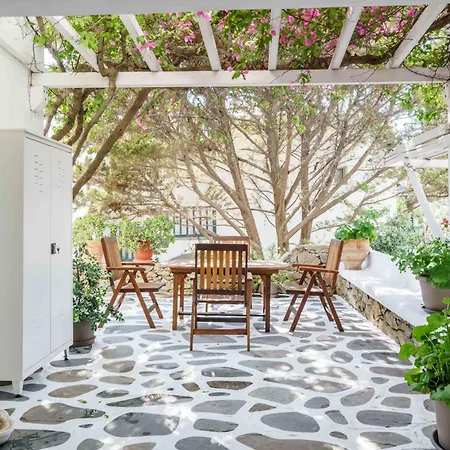 Dominique & Carlos Place *