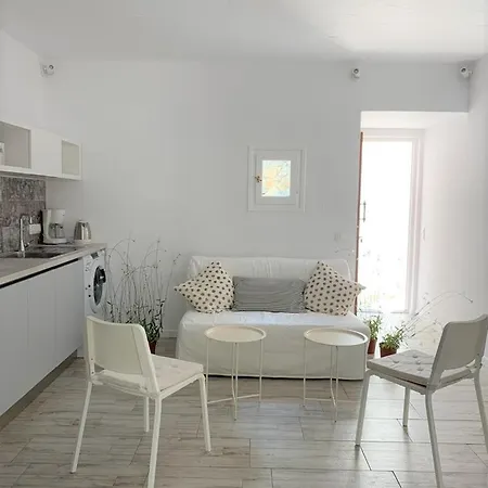 Dominique & Carlos Place Lägenhet