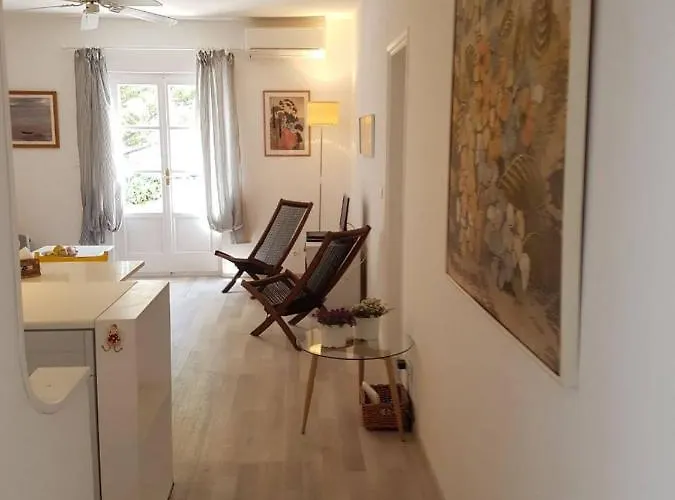 Appartamento Dominique & Carlos Place *